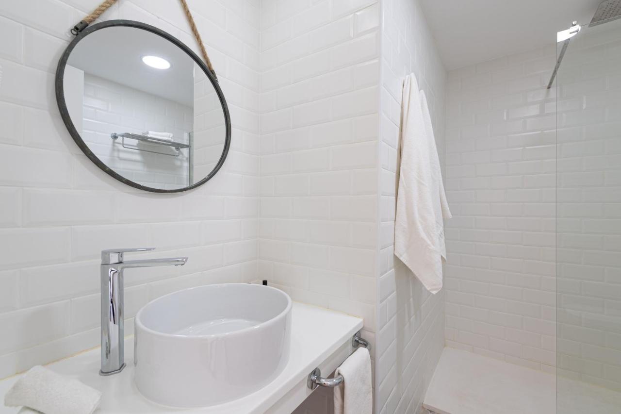 Apartamento Homeforguest Modern And New Beachfront *